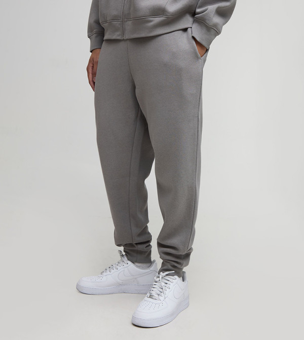 بنطلون جوغر بخصر متوسط 