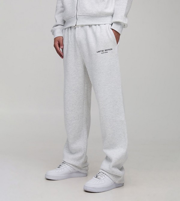 Limited Straight Fit Sweatpants
