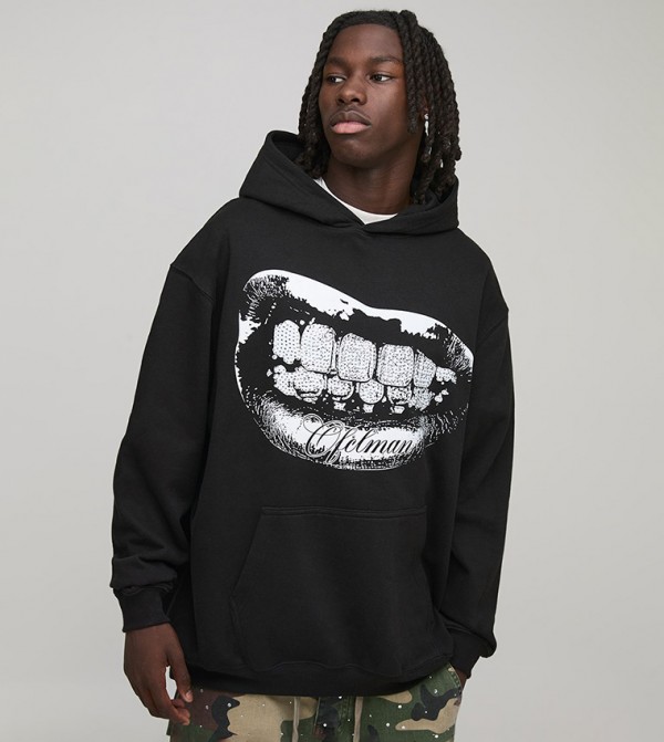 هودي اوفرسايز بطبعة 