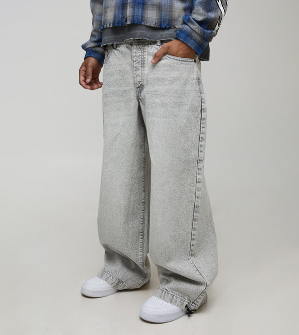 Washed Mid Rise Parachute Fit Jeans