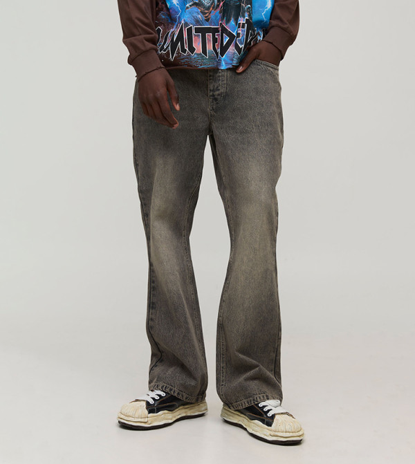 Washed Straight Fit Flared Jeans