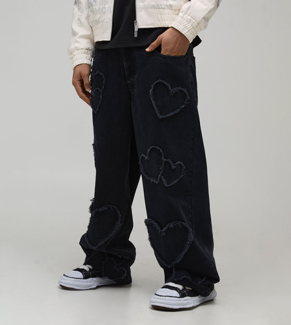 Heart Appliqued Baggy Jeans