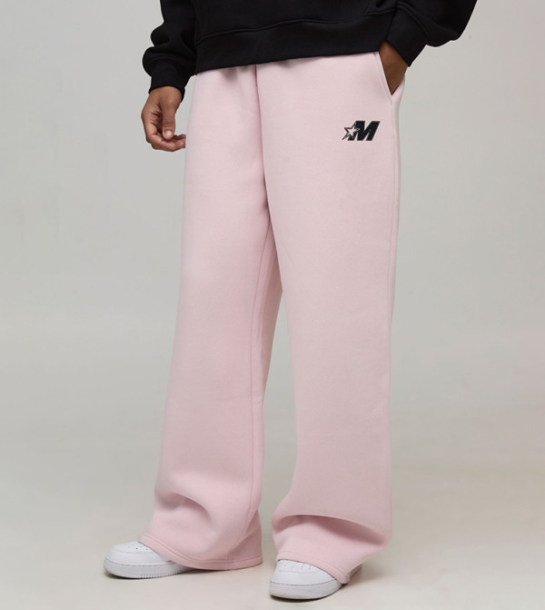 بنطلون رياضة واسع بطبعة 