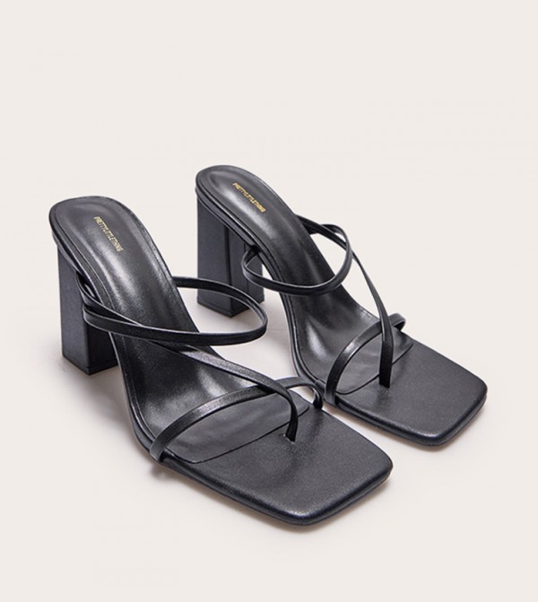 PU Toe Loop Strappy Block Heeled Sandals
