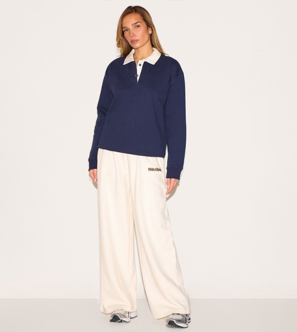 Premium Contrast Collar Sweatshirt