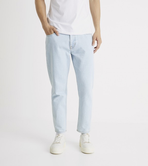 Washed Relaxed Fit Jeans