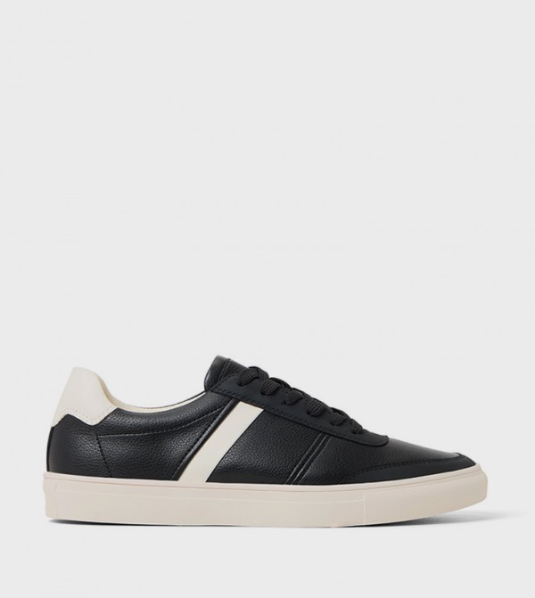 CREWS Lace-Up Sneakers
