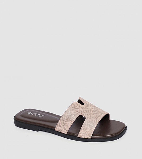 Textured Cut-Out Strap Flat Sandal