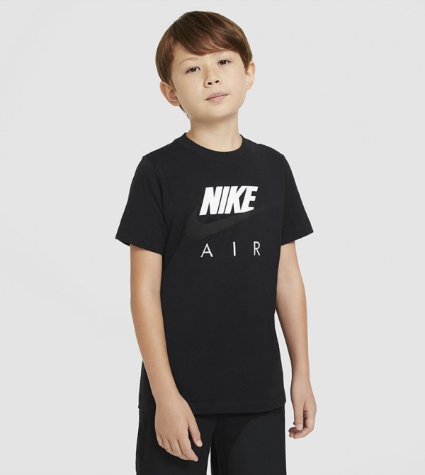 Black and deals white nike tshirt