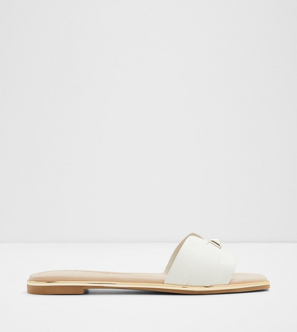 DARINE Logo Metal Accent Flat Sandals