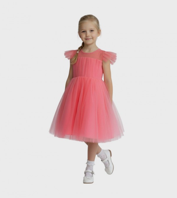 فستان تول بأكمام بكسرات