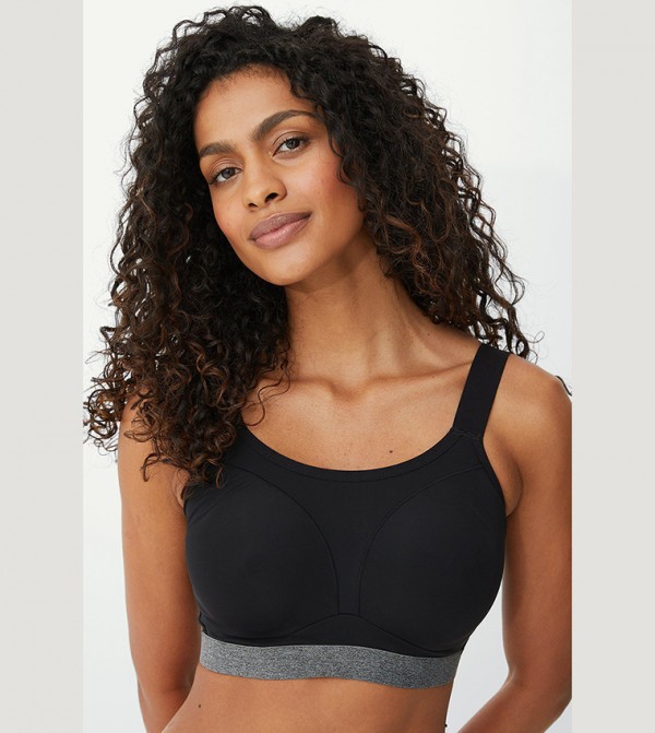 Buy High Impact Minimiser Sports Bra In Black 6thStreet Kuwait