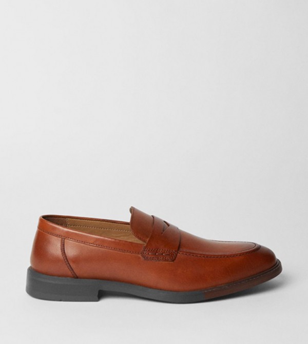 Round Toe Smart Formal Slip-Ons