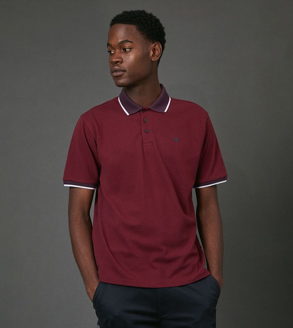 تيشيرت بولو 