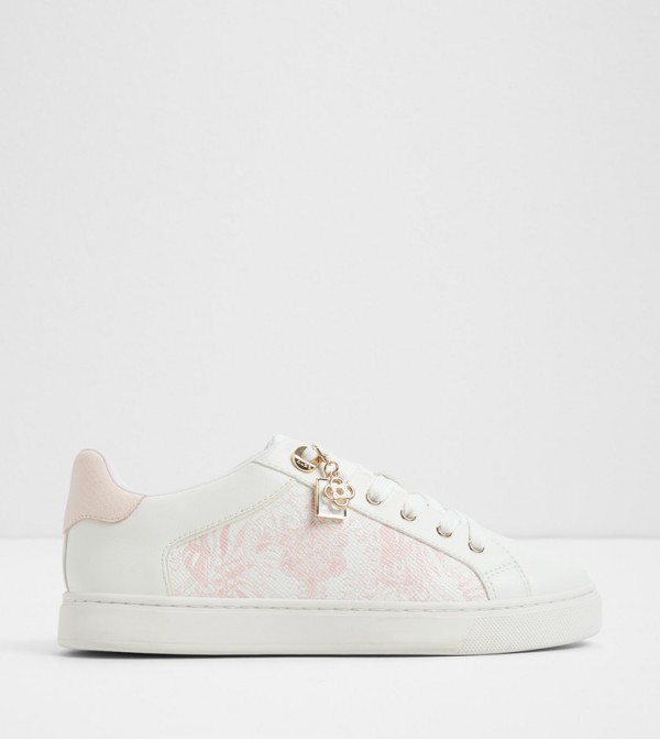 ELGATA Printed Lace Up Sneakers