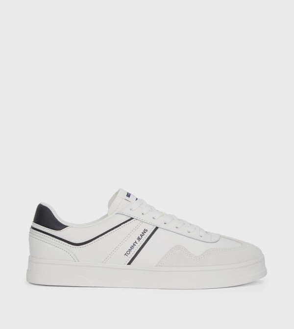 The Greenwich Leather Sneakers