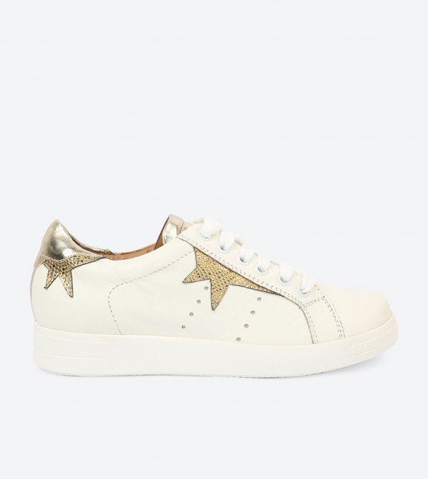 Buy Dune London Equel Sneakers Gold In Gold | 6thStreet Saudi Arabia