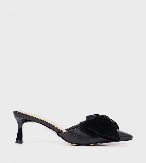 Bow Detail Pointed Toe Pumps