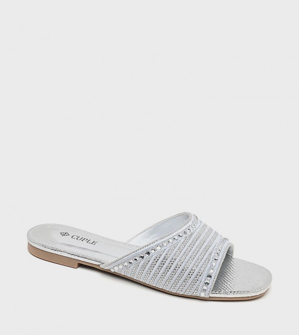 Embellished Open Toe Flat Sandals