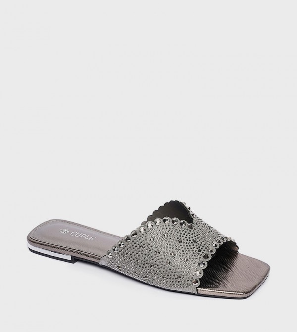 Embellished Open Toe Flat Sandals