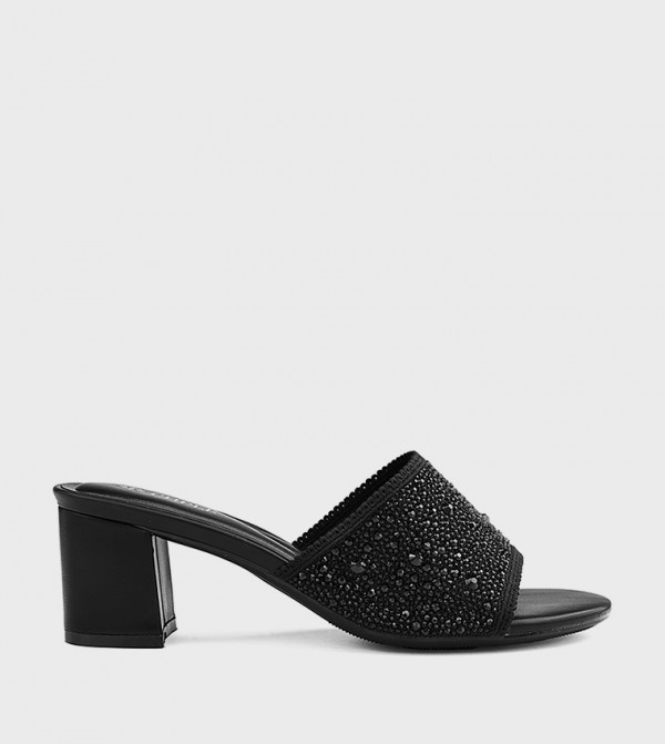 صندل بكعب مربع 