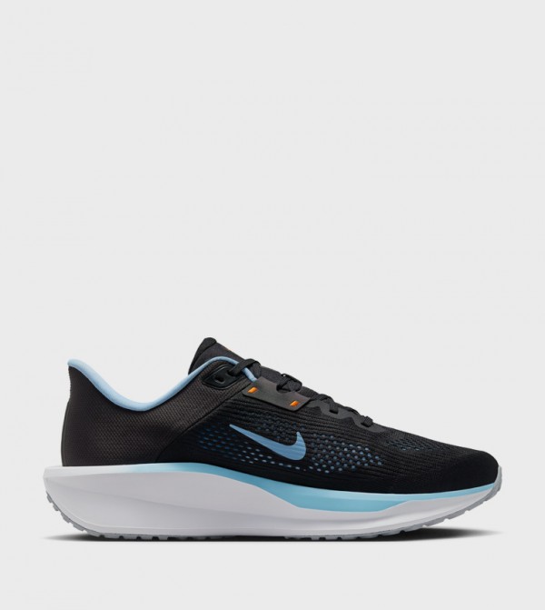 QUEST 6 Runner Sneakers