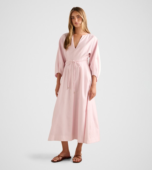SCARLETT Solid Cocoon Sleeves Midi Dress