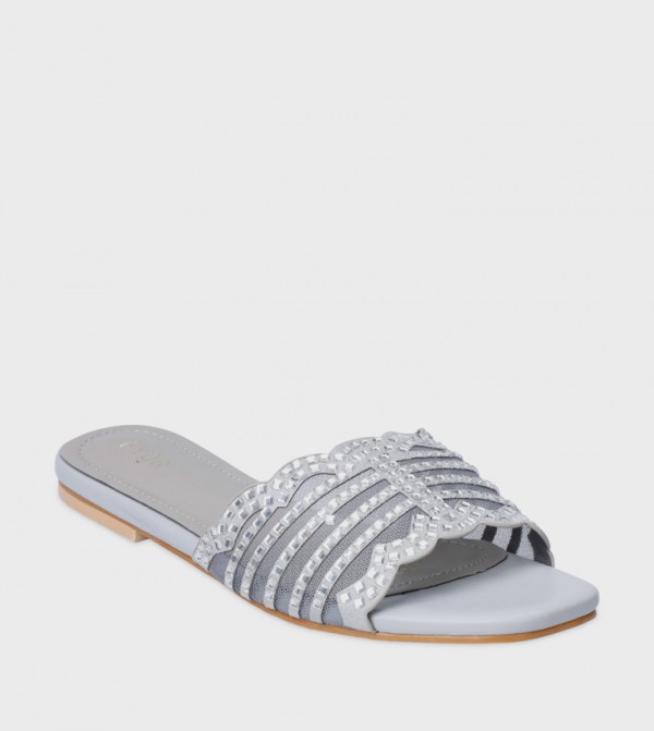 Embellished Open Toe Flat Sandals