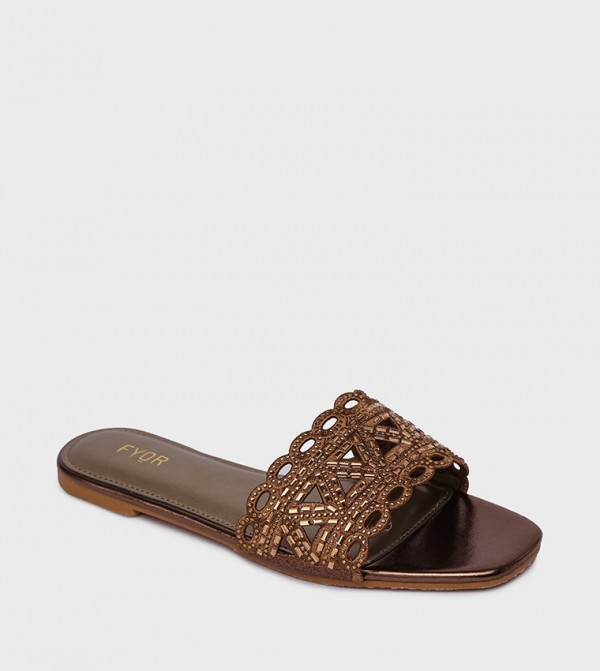 Embellished Open Toe Flat Sandals