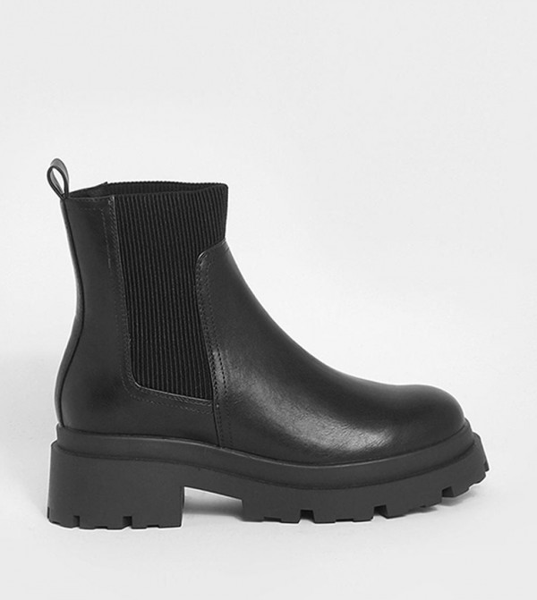 Chunky Sole Chelsea Boots