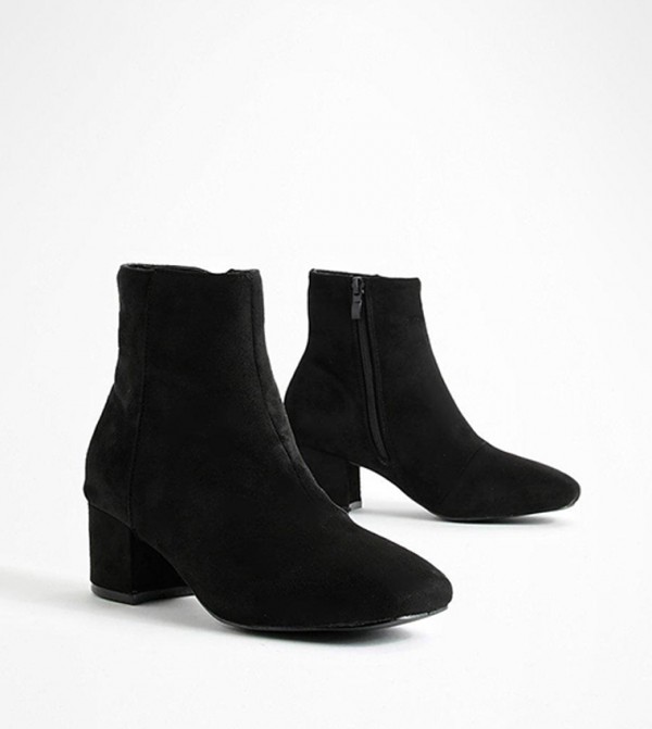 Wide Fit Low Block Heel Shoe Boots