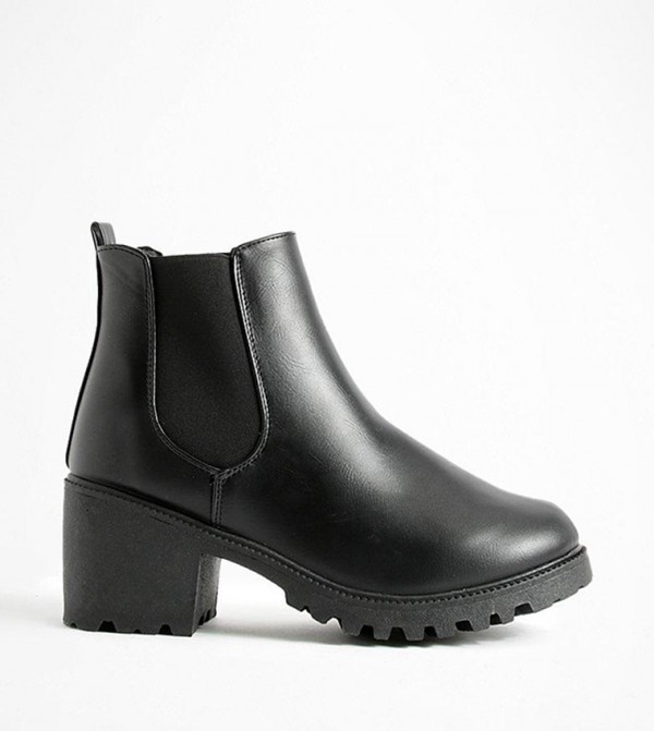 Chunky chelsea discount boots womens
