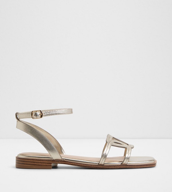 GREENGROVE Textured Flat Sandals