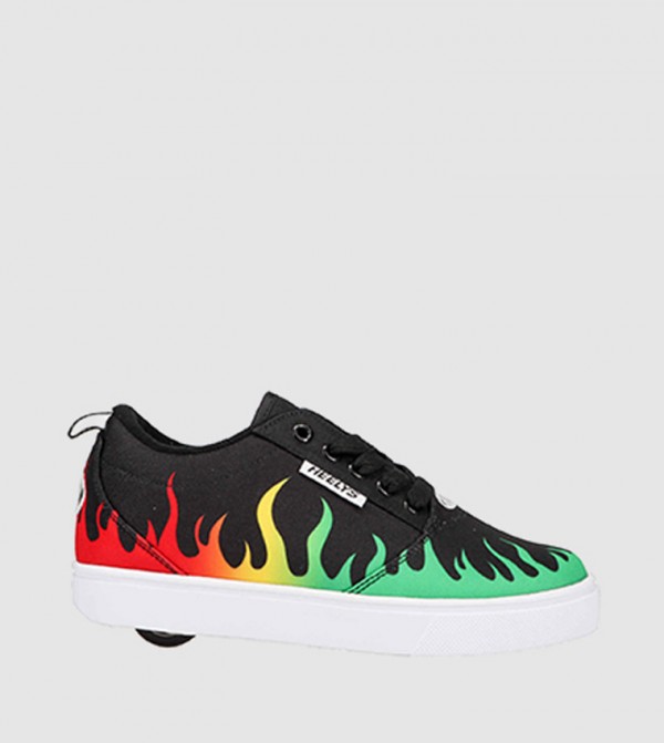 PRO 20 PRINTS Sneakers