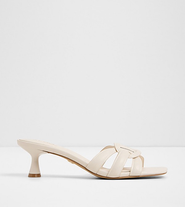 GWELIWIEN Textured Heeled Sandals