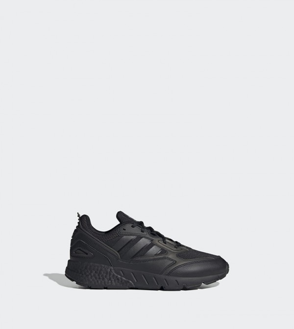 Buy Adidas Climacool Vent Running Shoes In Black | 6thStreet Saudi 