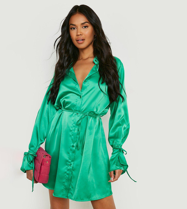 Buy Boohoo Satin Tie Cuff & Waist Shirt Dress In Green | 6thstreet Bahrain