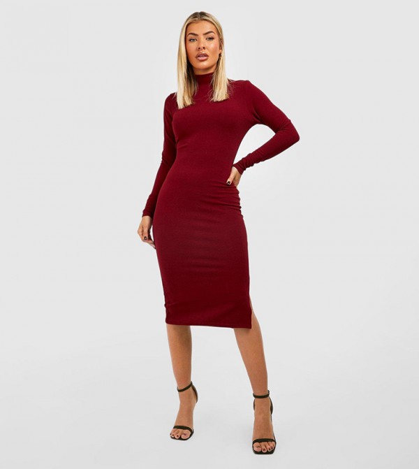 Buy Boohoo High Neck Long Sleeves Midi Dress In Red | 6thStreet Saudi ...