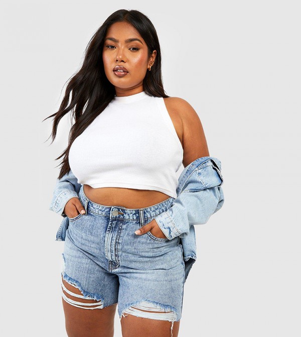 Buy Boohoo Denim Shredded Mom Shorts In Blue 6thStreet UAE