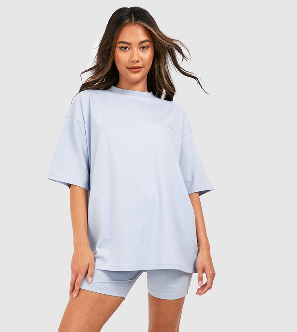 Oversized shirt and shorts online