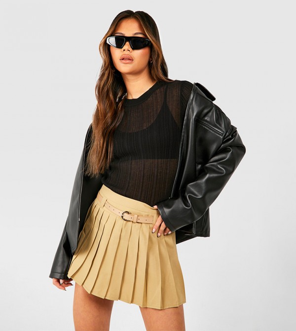 Pleated mini hotsell skirt missguided