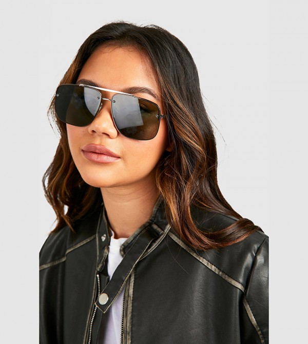 Buy Boohoo Black Frame Aviator Sunglasses In Black 6thStreet Qatar