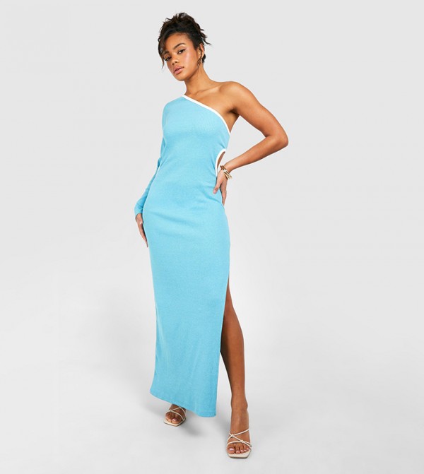 فستان ماكسي بكتف واحد وحواف متباينة