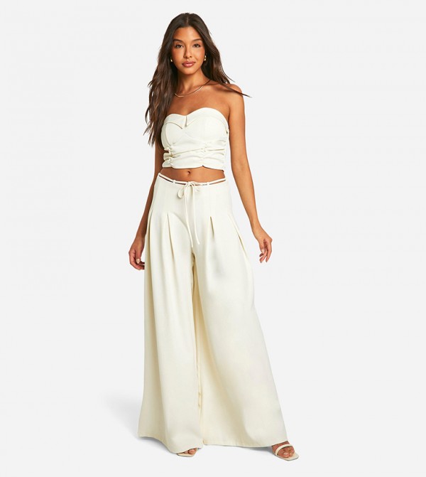 Extreme Wide Leg Pleated Trousers