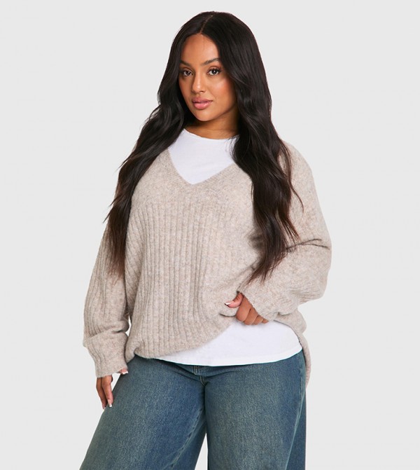 Curve Ribbed V-Neck Sweater