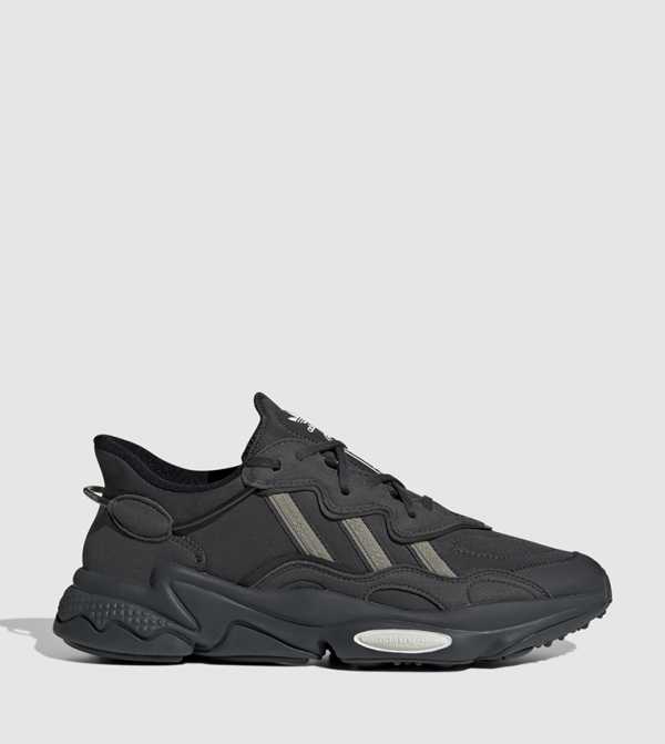 Ozweego adidas 2024 triple black