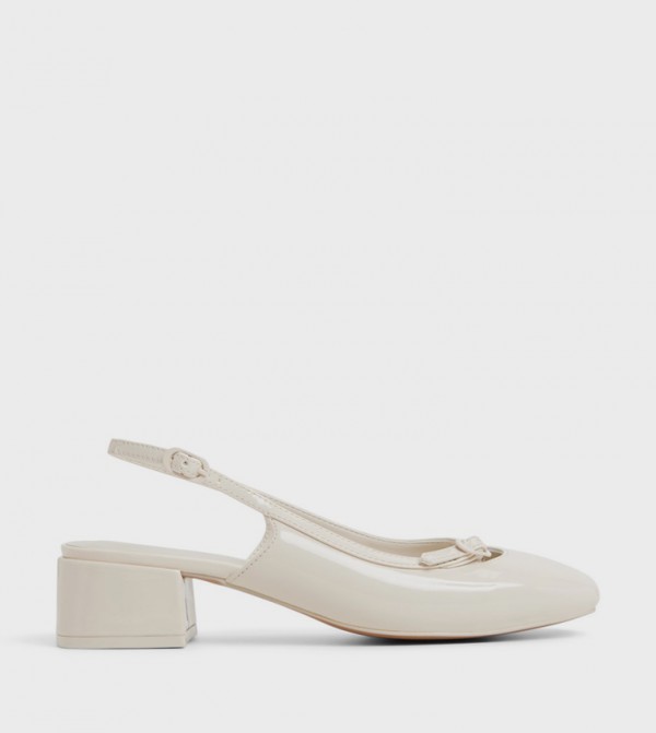 HARPERRR Slingback Pumps