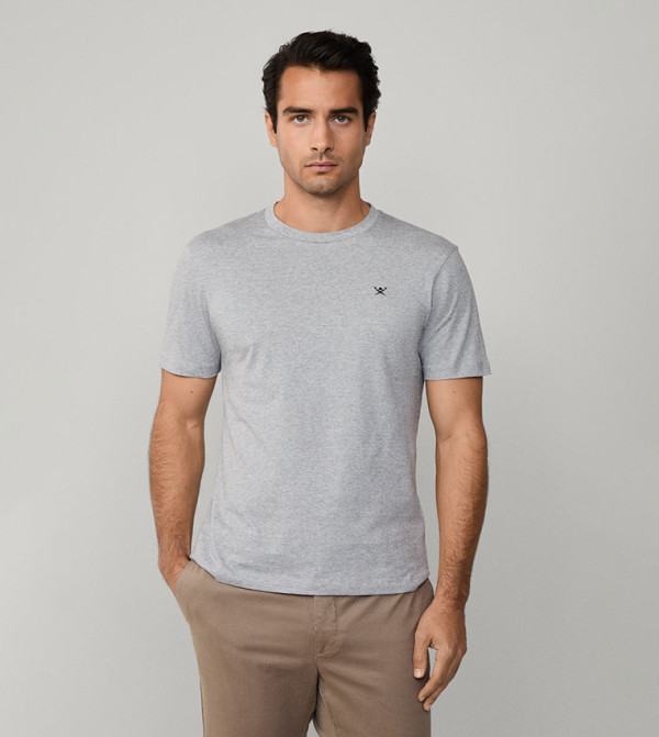 Logo Detail Crew Neck Classic Fit T-Shirt