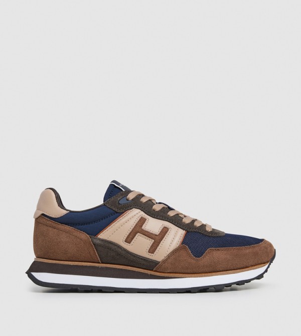 Logo Detail Lace Up Running Sneakers
