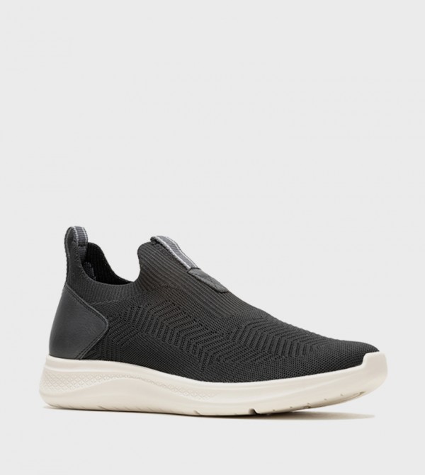 ELEVATE Round Toe Slip-On Shoes